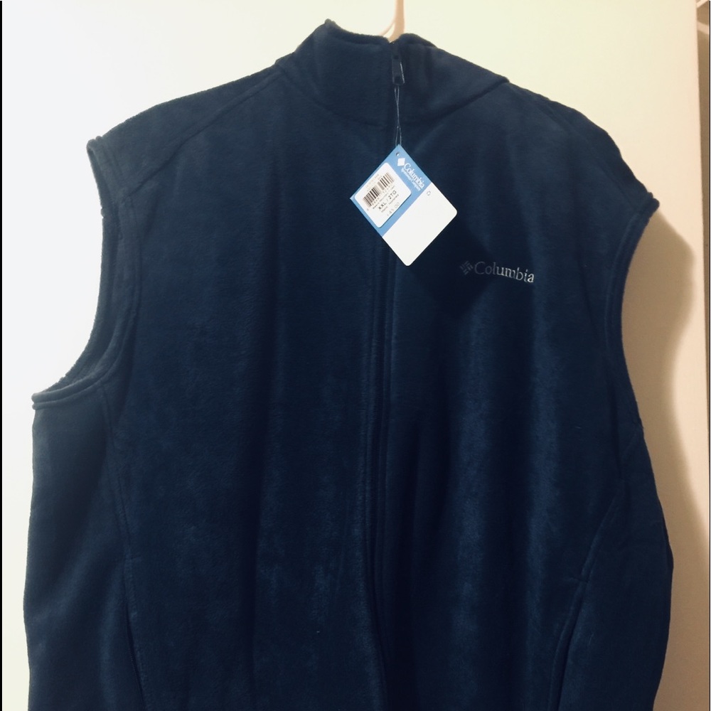 Men’s Columbia slate blue fleece vest